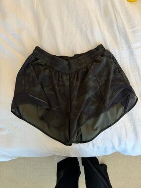 lululemon athletica Camo Runner Shorts - Black/Olive